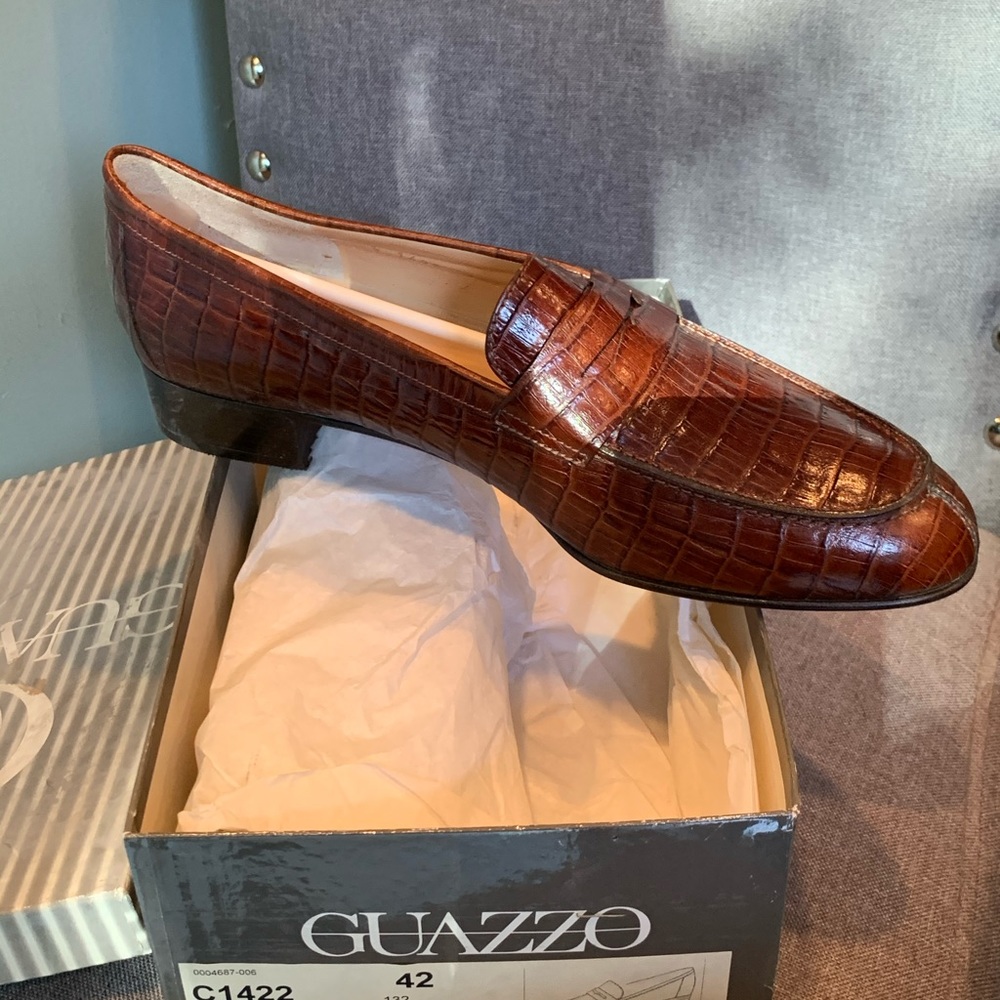 NIB Galo Leather Loafer